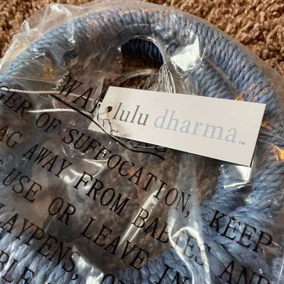 Lulu Dharma Half Moon Woven Tote - Picture 5 of 10